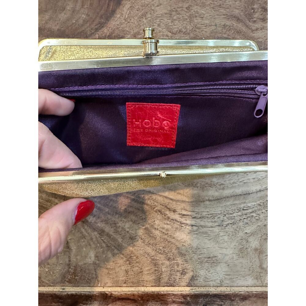 HOBO Women's Gold Lauren Clutch Wallet - Picture 2 of 8